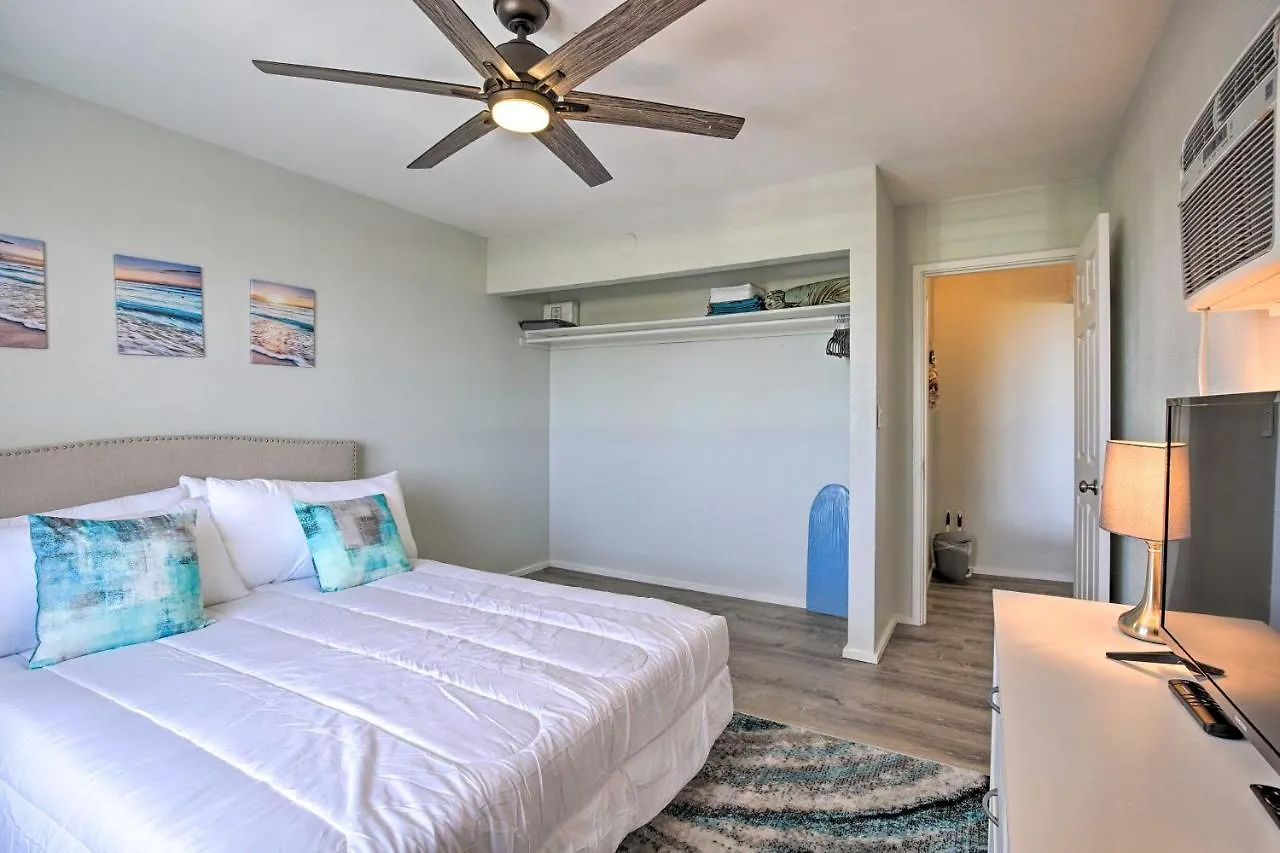 Apartment Kona Kai Haven With Pool Access, Walk To Beach! Kailua-Kona